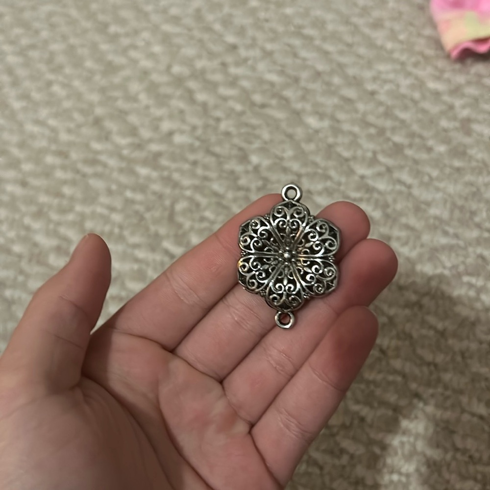 Silver flower, jewelry piece